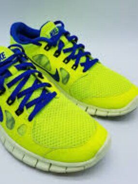 NIKE FREE 5.0 (GS) BOYS SIZE SNEAKERS YELLOW BLUE